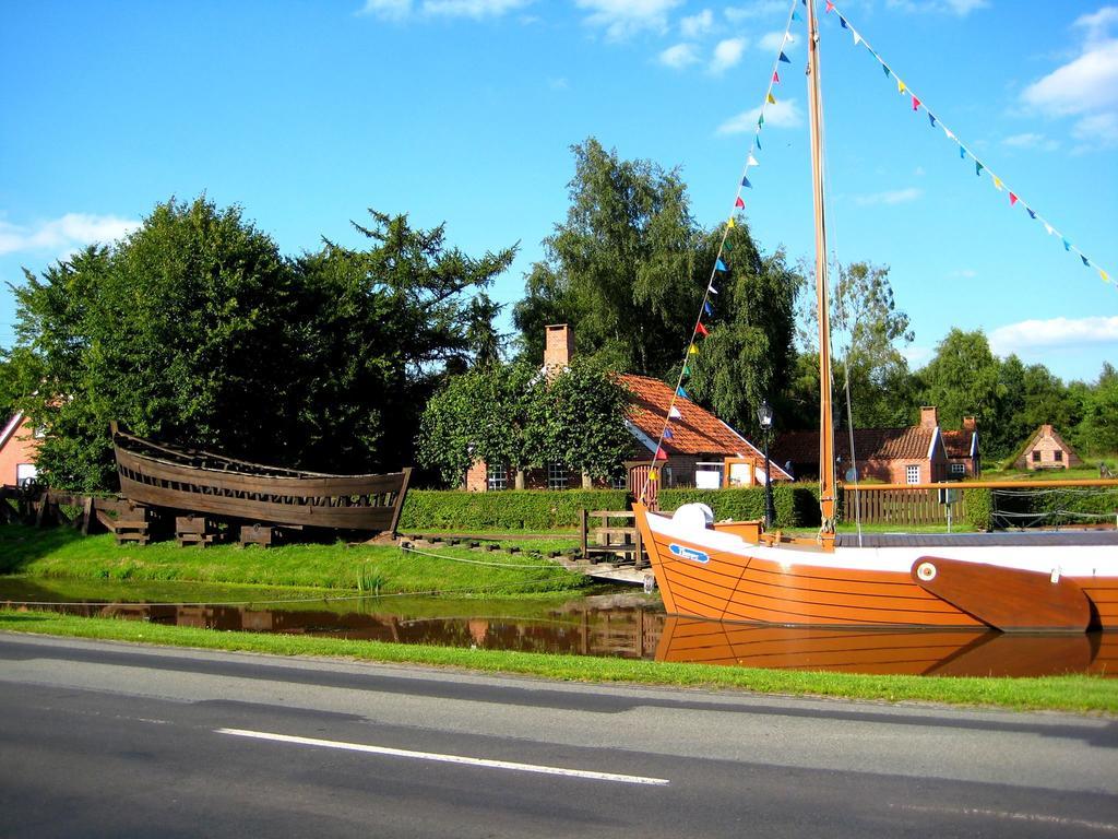 Hotel Hannen Papenburg Bagian luar foto